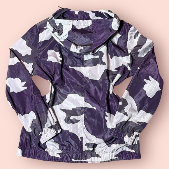 Wild Fable Women's Purple Camo Windbreaker Jacket Size M - Picture 2 of 7